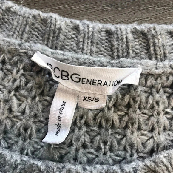 BCBGENERATION Heather Grey Knit Chunky Sweater Womens Size XS - Picture 6 of 9